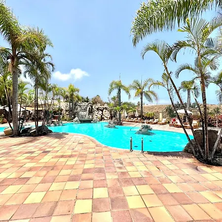 Con Gran Terraza Y Piscina Climatizada Διαμέρισμα *