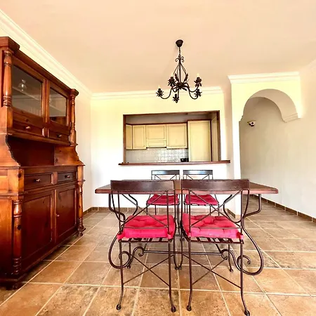 Con Gran Terraza Y Piscina Climatizada * Лос-Реалехос
